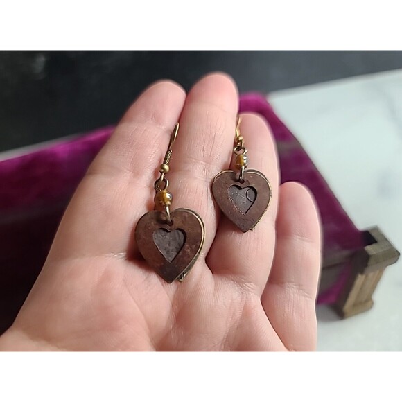 Two Tone Metal Heart Shaped Dangling Pierced Earrings Vintage - Picture 4 of 10